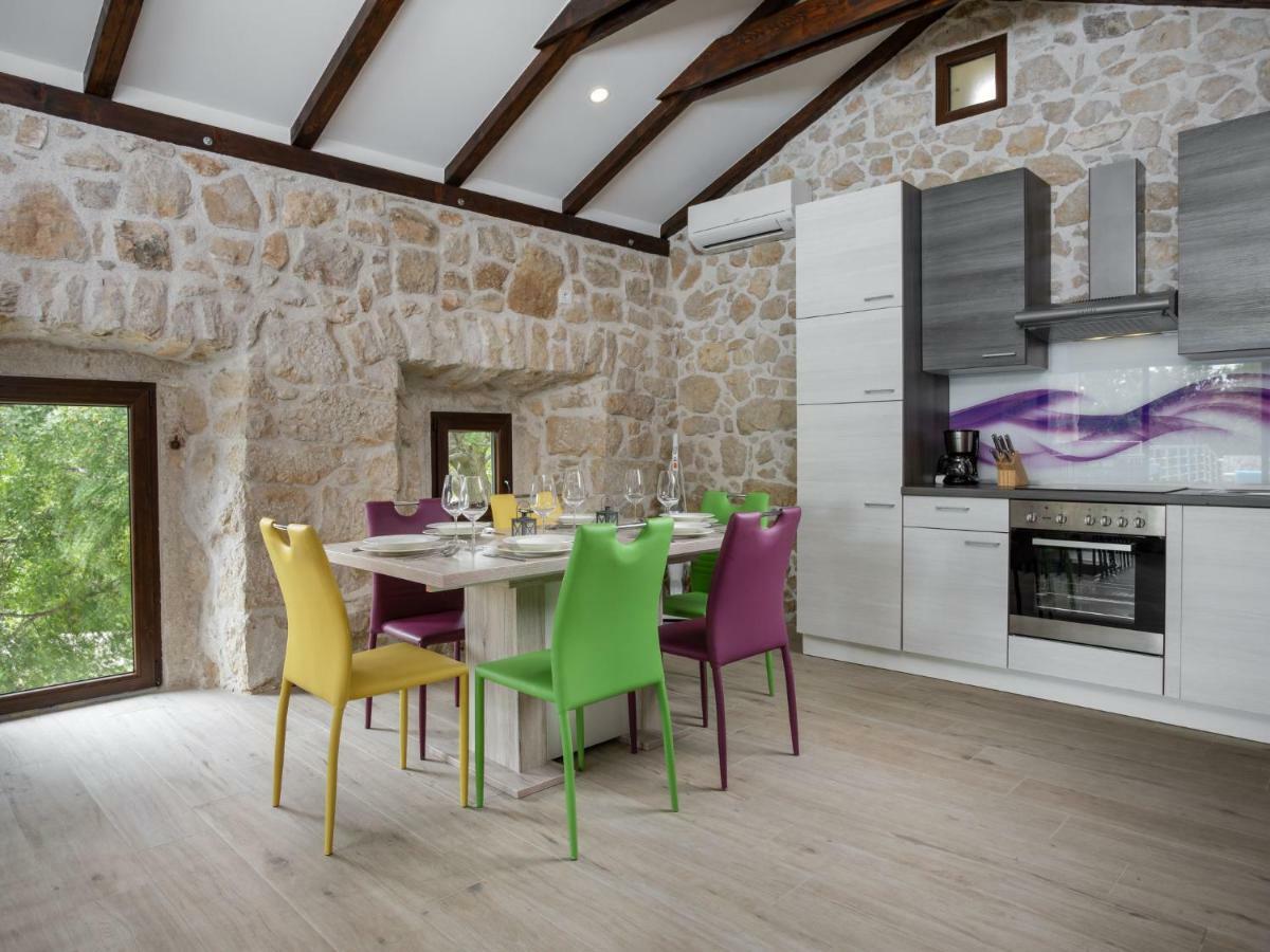 Holiday Home Villa Matija Drivenik Esterno foto