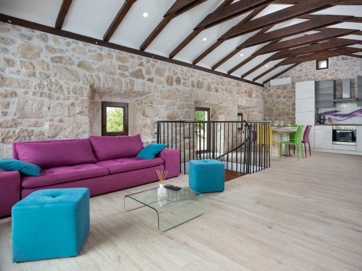 Holiday Home Villa Matija Drivenik Esterno foto